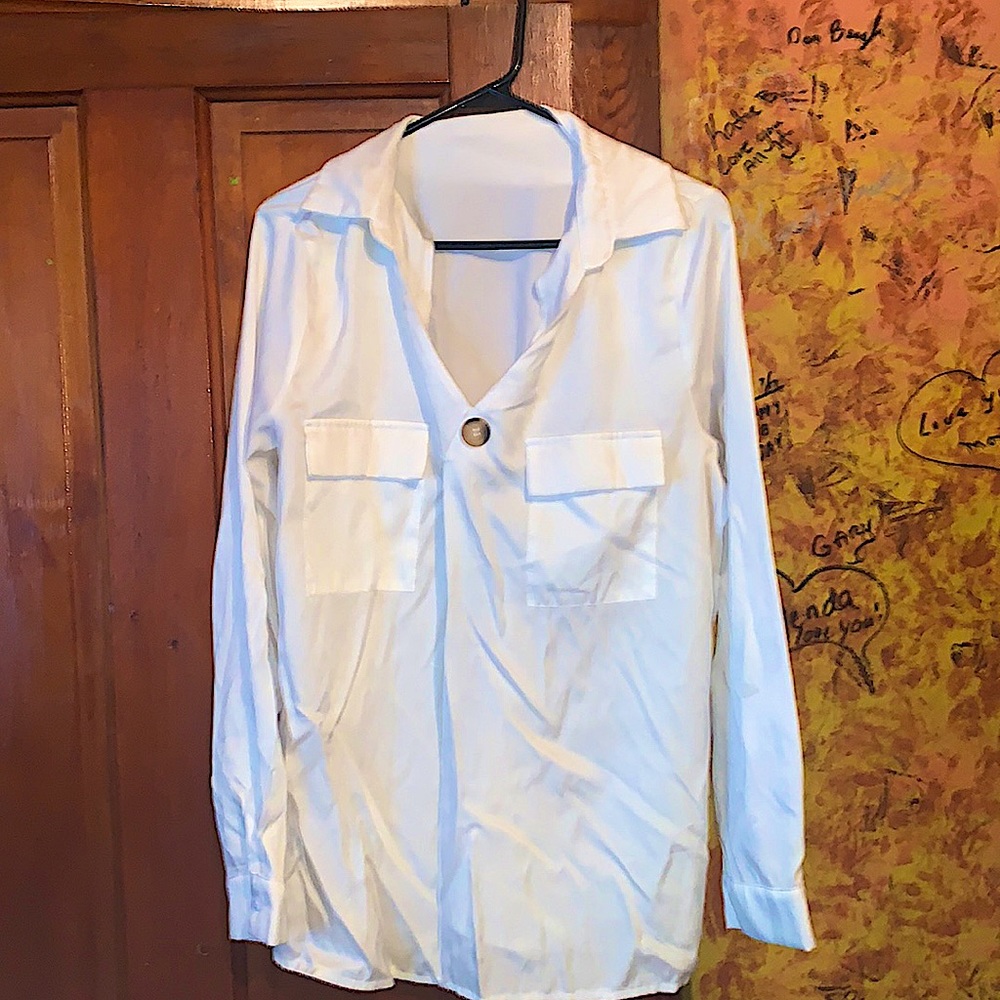White collared long sleeve with button